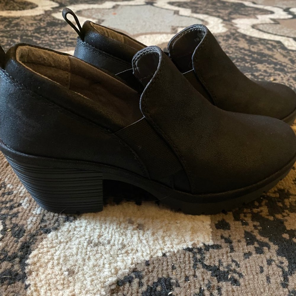 Women's EuroSoft Ankle Booties Black